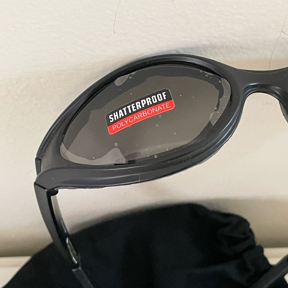 Black Sports Shatter Proof Polycarbonate Foam Lined Anti-Fog Len UV400 Glasses - Picture 11 of 12